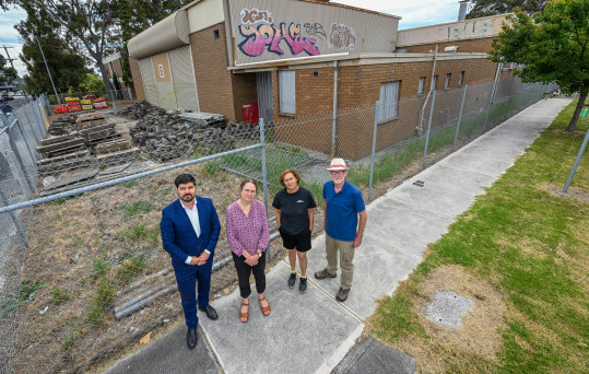 Pascoe Vale MP Anthony Cianflone with Coburg North residents and business owners Maggie Cowling, Jacqui Maitland and  Tom Danby at the disused Kangan TAFE site. 