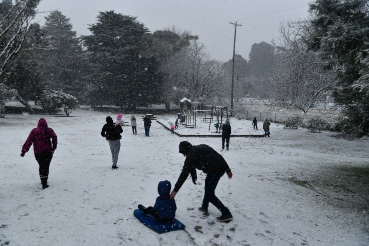 Orange Nsw Snow Photos : Nsw Snow Sydney Shivers Through Coldest Day Since 1984