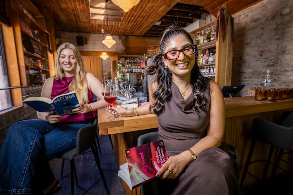 Sonja Rose (left) and Samara Sequeira of Reading Party Melbourne, which encourages more reading, less scrolling.