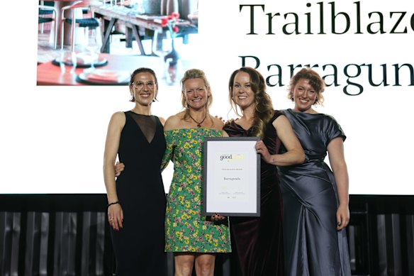 Marie Grasset, Hayley Morris, Simone Watts and Laura Skvor of Barragunda.