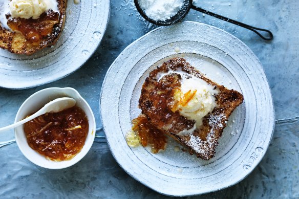 Caramel French toast with marmalade recipe.