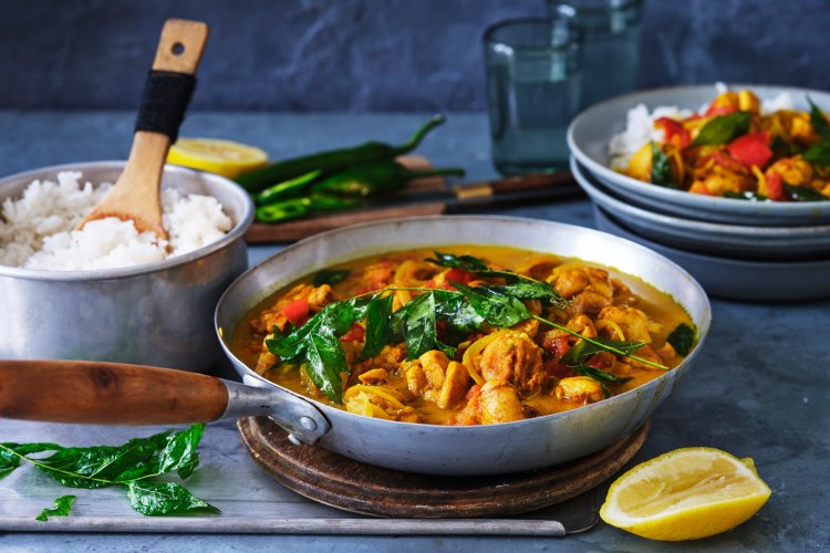 Adam Liaw’s adaptable chicken curry.