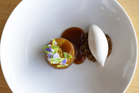 Printhie Dining is a long lunch favourite in Orange.