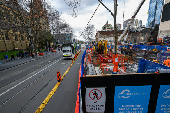 Public projects such as Melbourne’s Metro Tunnel continue to help the economy grow.