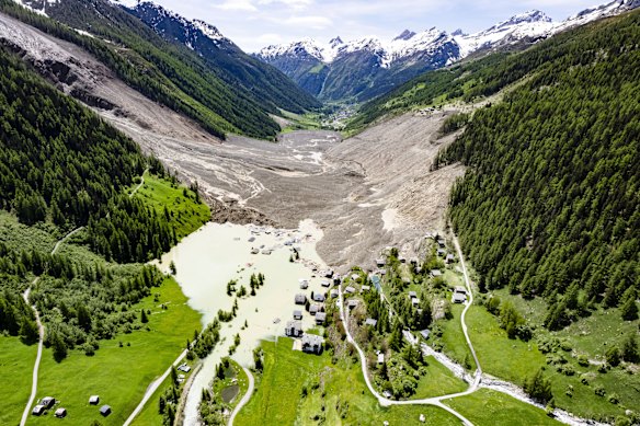 A view of the devastation in Blatten the day after the glacier collapsed.