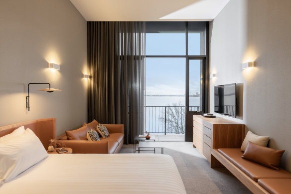 Lighting fixtures galore: it may become a game of ‘what switches what off?’
