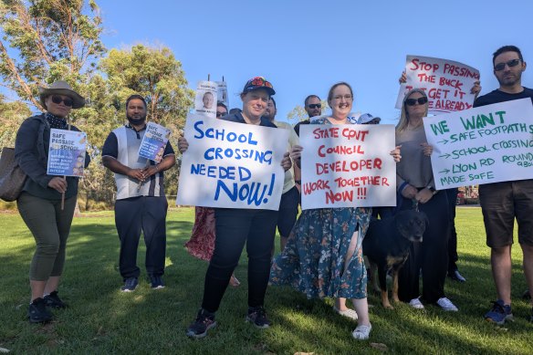 Parents are calling for the government to act so school children can have a safe passage to school.