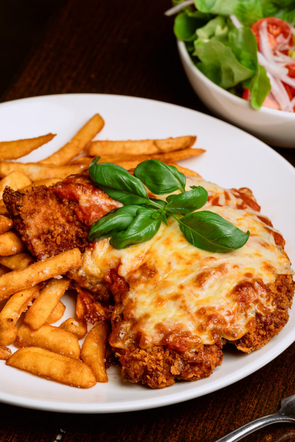 Batesford’s chicken parmigiana.