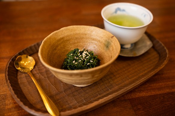 Gyokuro is a premium Japanese green tea which is served in vintage teaware at Ms. Cattea. 