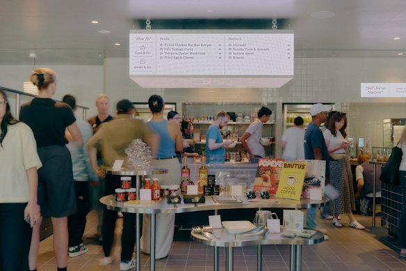 Joine the queue to order.