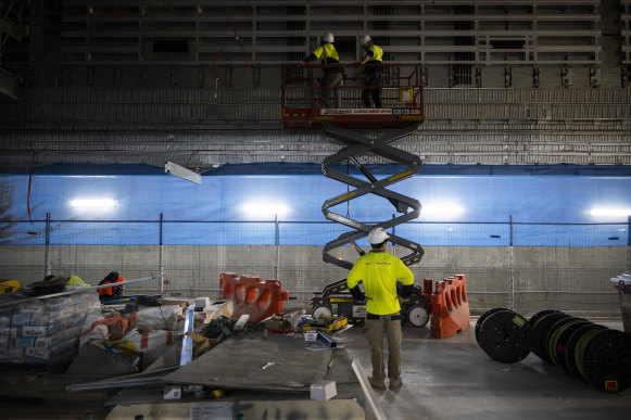 Construction continues at Barangaroo metro station. 