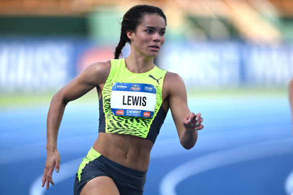 Torrie Lewis set a new Australian record.