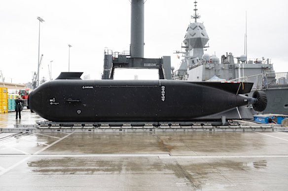 The Ghost Shark will cost the Australian Defence Force $1.7 billion.
