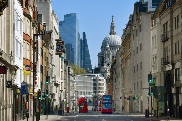 Fleet Street looking towards St Paul’s Cathedral, London.