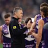 Justin Longmuir addresses players during last week’s win over St Kilda.