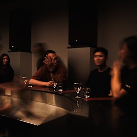 Bar Kaeru's central counter.