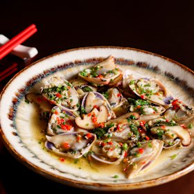 Pipis in fragrant broth.