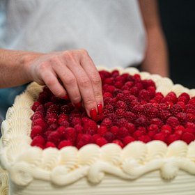 Raspberry delight cake.