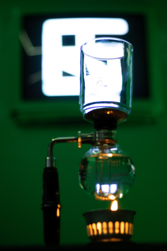 A siphon coffee machine at FBR cafe.
