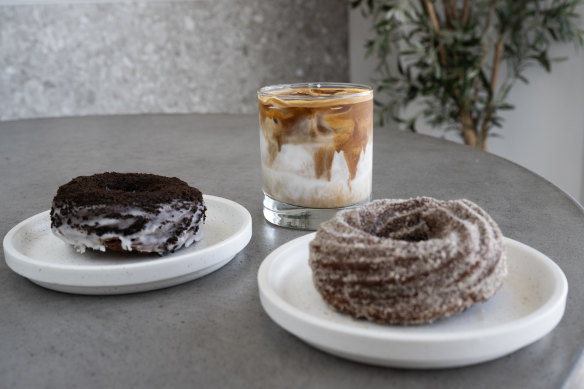 A pair of French crullers and an
iced coffee.