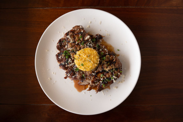 Tathra scotch fillet at The Rockley Pub.