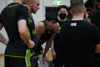 South East Melbourne Phoenix centre Zhou Qi has joined his club for preseason training. 