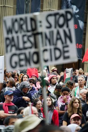 Thousands gathered for a Free Palestine rally in Melbourne on Sunday.