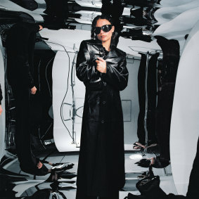 Erika de Casier: Intricate and seductive… still. 