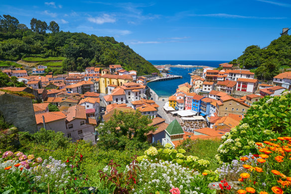 Cider is a must in charming Cudillero. 