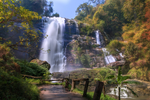 Doi Inthanon National Park takes in Thailand’s highest peak, along with some spectacular waterfalls accessible via walking trails.