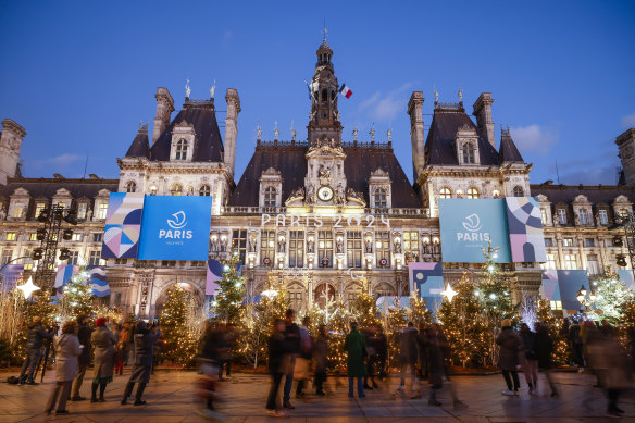 The Paris City Hall with its Christmas and Olympics decorations.