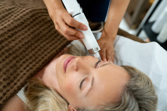 What is the difference between laser treatments?