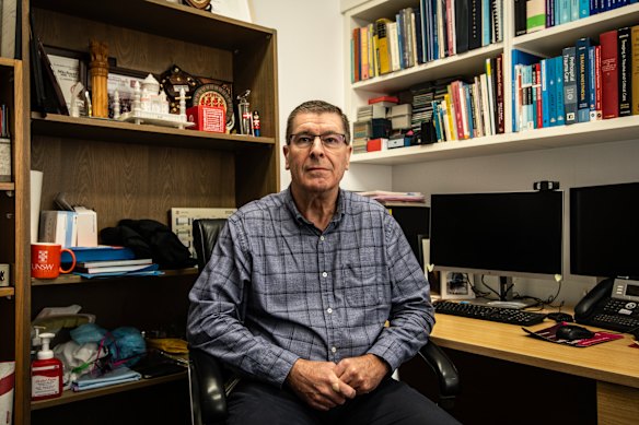 theage.com.au - Henrietta Cook - Sparking, burning and a 50-second delay: The deadly loophole in Australia's medical device rules