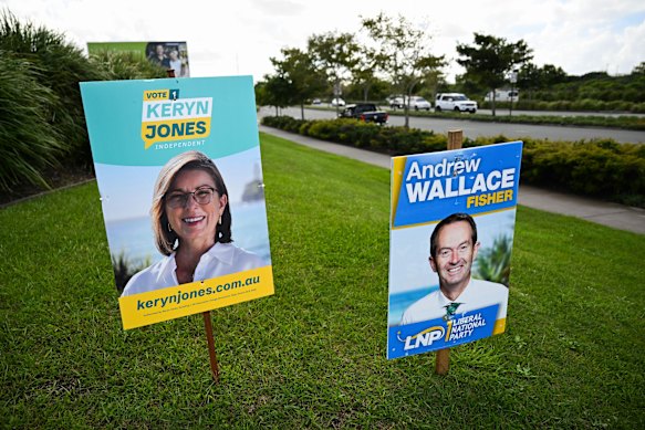 Former Sunshine Coast councillor Keryn Jones is running in Fisher as a independent, and enjoys the support of Climate 200 and others in the teal political movement.
