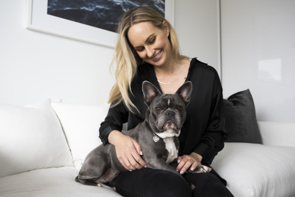 Shae Robbins’ French Bulldog, Flex, wearing a $200 topaz pendant.