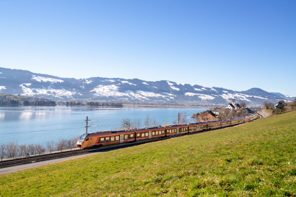 Voralpen-Express.