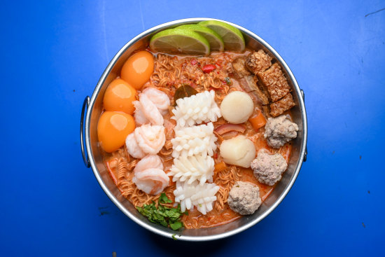 Soi 38’s ultimate bowl.