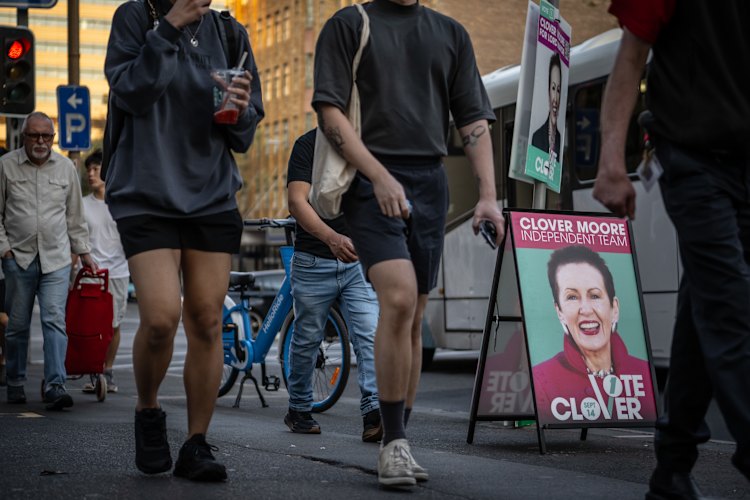 City of Sydney pre-polling in Broadway.