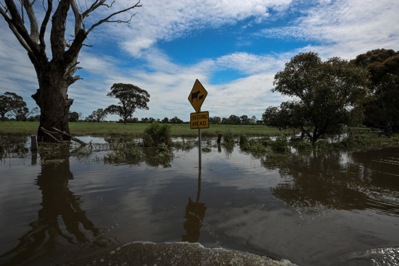 Floods in Victoria have created ideal breeding conditions for mosquitoes. 