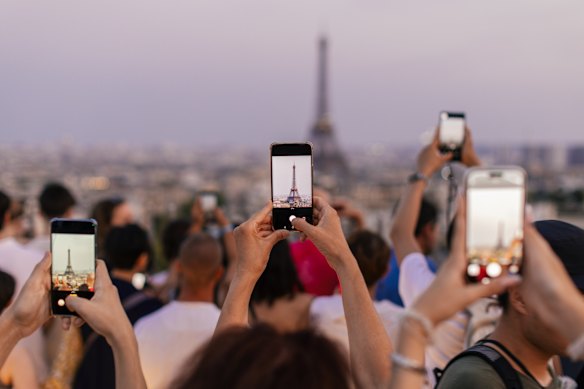 The harm inflicted by mobile phone addiction needs to be acknowledged and discussed.