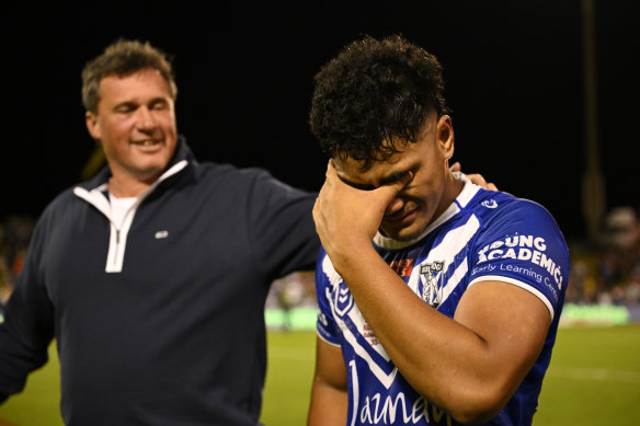 Bulldogs teenager Karl Oloapu underwent neck surgery last year.