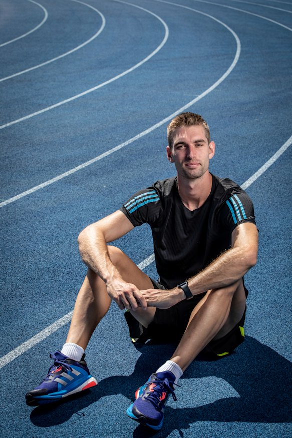 Cedric Dubler training in Brisbane ahead of the 2022 Australian national championships.