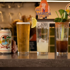 Enjoy bottomless drinks.