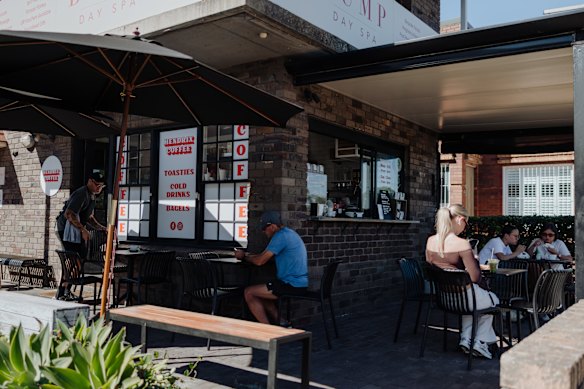 Hendrix in Cronulla: A go-to for bagels.