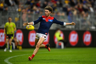 Ed Langdon on the move for the Demons.