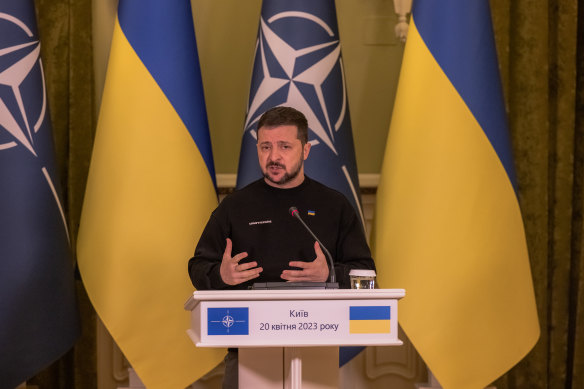 Ukrainian President Volodymyr Zelensky met with NATO leadership in April.
