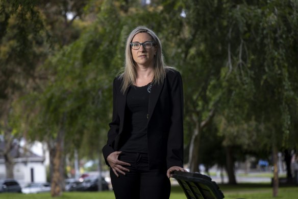 Alison Finlay is suing Victoria Police for allegedly failing to act on a sexual harassment complaint she made against a senior member.