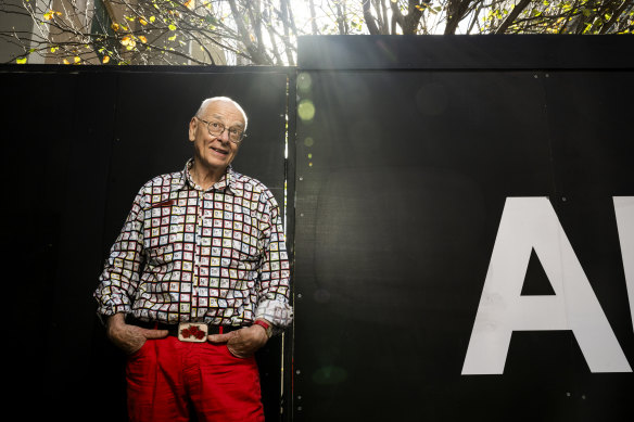 Dr Karl, as everyone knows him, reveals his many past lives in his autobiography.