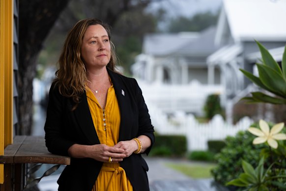 Independent candidate Kate Dezarnaulds will be running in the byelection.