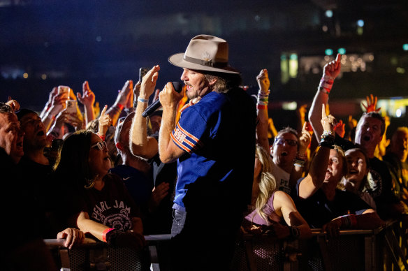 Eddie Vedder’s unmistakable voice has matured with age.